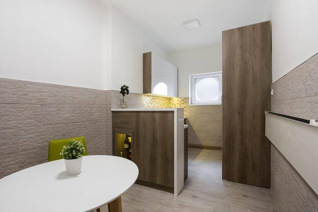 Hedonist-Belgrade Central Nest מראה חיצוני תמונה